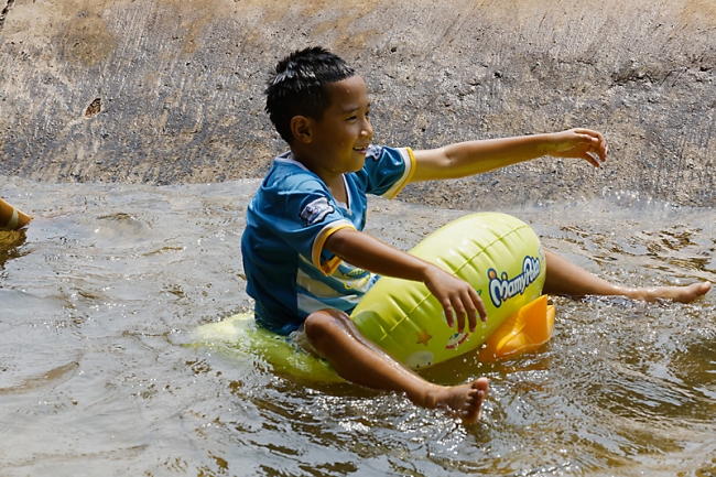 Famille et amis-AVR16-030